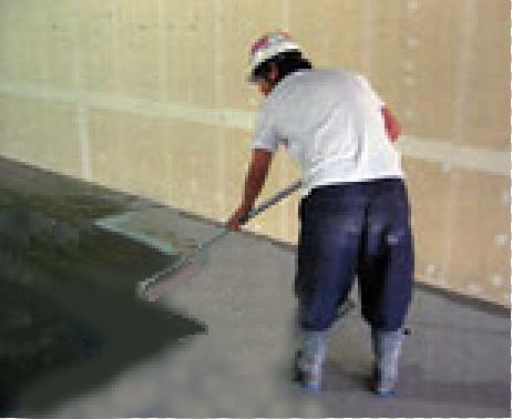 床工事・雨打ち補修（リペアフロアー薄塗り工法）07